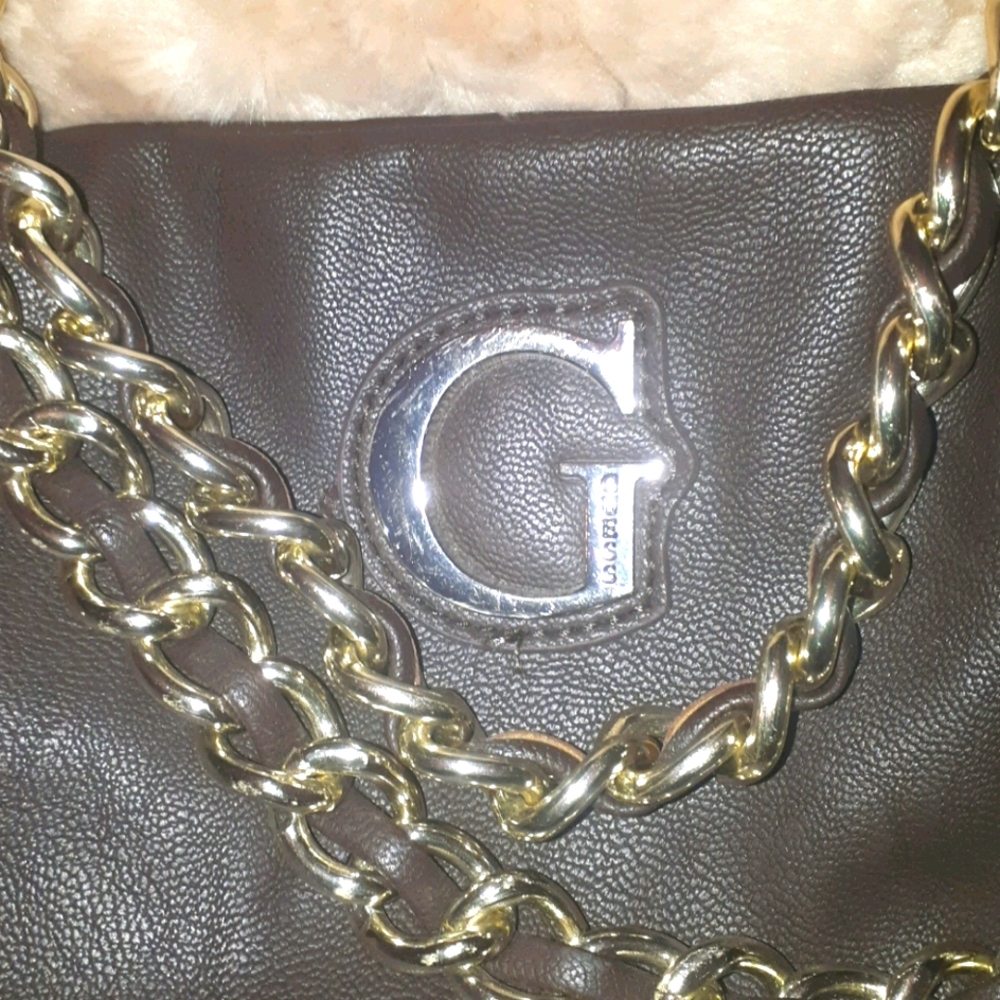 Guess Purse - Picture 2 of 4